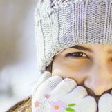 Descuentos de hasta el 70% en gorros, cintas y bufandas