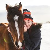 Abbigliamento invernale per chi pratica gli sport equestri 
