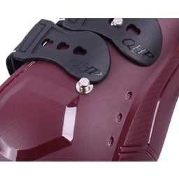 QHP Streichkappen Champion, bordeaux - Vollblut