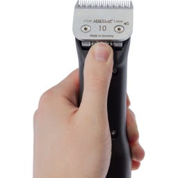Aesculap Akkuschermaschine Durati Pro mit 1 Akku - schwarz/rot