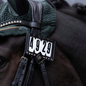 Porte-Numéro Pour Chevaux – 3 Ensembles De Numéros Avec Clip Coulissant, Design Logo, Largeur 100 Mm En PVC